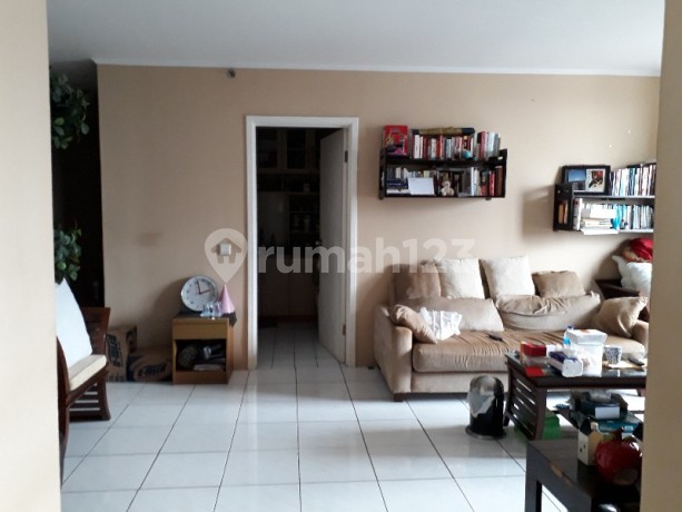 Apartemen Paladian Park Blok B