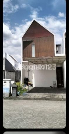 Rumah Strategis, bebas banjir di Jivana Homes, Gedangan, Sidoarjo