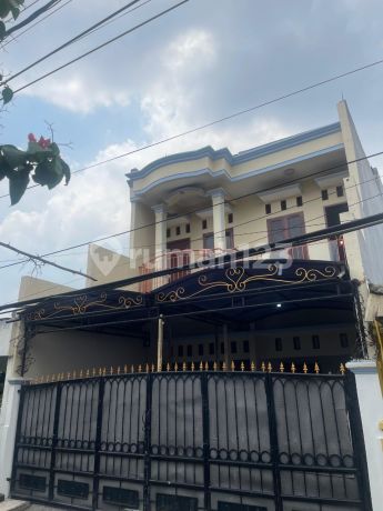 Dijual Rumah 2 Lantai di Perumnas 1 Jakasampurna Bekasi Barat