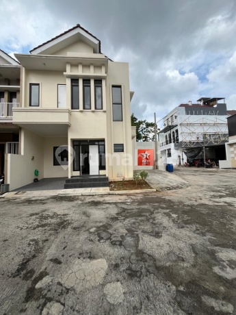Dijual Rumah 2 Lantai Di Perumahan Griya Panorama Estate, Jatiasih Dijual Rumah 2 Lantai Di Perumahan Griya Panorama Estate, Jatiasih