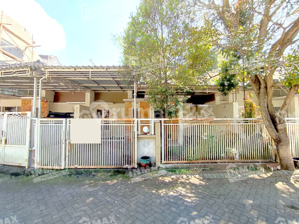 Rumah Bagus 2 Kamar Sudah SHM Dijual Murah Daerah Joyo Grand Dekat SDN Landungsari 2 di Perum Tirtosari, Dau, Kab. Malang