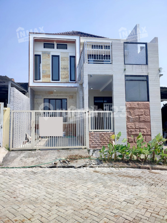 Rumah Bagus Minimalis dan Siap Huni Ada 3 Kamar Lokasi Dekat Banyak Sekolah Daerah Tidar di Perum Graha Laksana Tidar, Kec. Dau, Kab. Malang Rumah Bagus Minimalis dan Siap Huni Ada 3 Kamar Lokasi Dekat Banyak Sekolah Daerah Tidar di Perum Graha Laksana Tidar, Kec. Dau, Kab. Malang