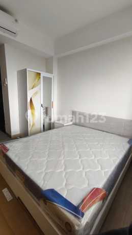 Sewa Apartemen Collins Boulevard Studio Tangerang