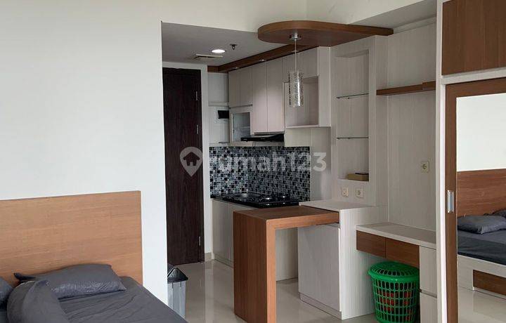 Jual Cepat Apartemen Mewah Murah Siap Huni Full Furnished di Eastern Green LRT City