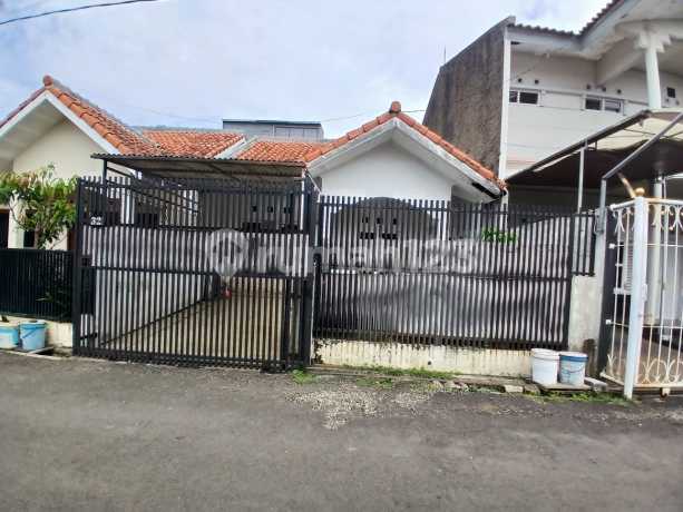 Rumah Murah Banget Strategis Siap Huni SHM Komplek Graha Antapani Asri