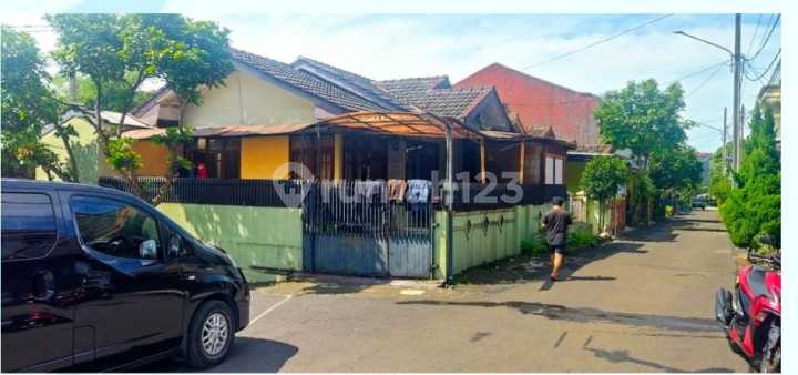 Rumah Lelang SHM Siap Huni Nyaman Komp Cisangkan Permai,Cimahi