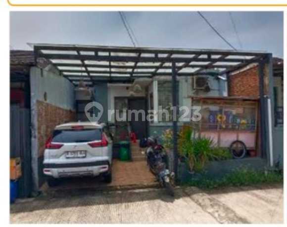 Cheap Auction House with SHM 1 Floor in Pohon Mangga Regency Housing
