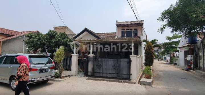 Rumah Lelang Bagus Siap Huni Cantik di Komplek Puspa Regency Rumah Lelang Bagus Siap Huni Cantik di Komplek Puspa Regency