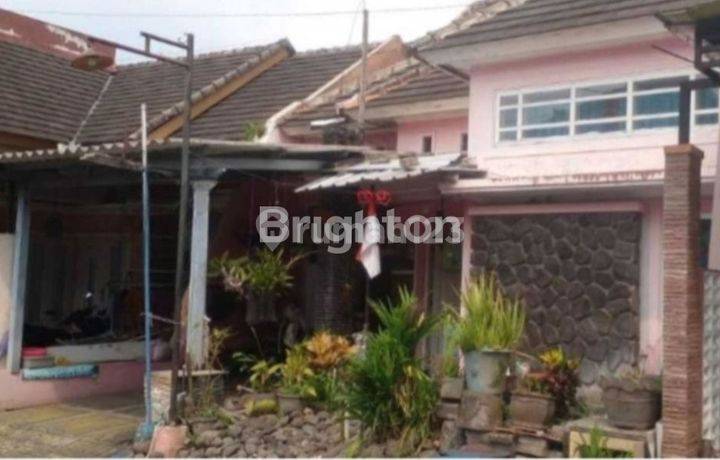 Dijual Cepat BU, Rumah nyaman di perumahan The Irish Garden,terletak di Karanglo Indah  Singosari