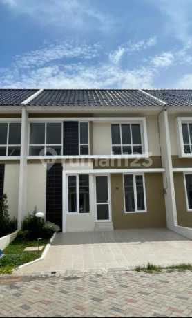 Miliki Rumah Modern Nyaman Cantik Siap Huni di Madukoro Regency Semarang Miliki Rumah Modern Nyaman Cantik Siap Huni di Madukoro Regency Semarang