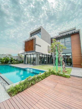 Fully Furnished Lyndon Nava Park With Swimming Pool Fully Furnished Lyndon Nava Park With Swimming Pool