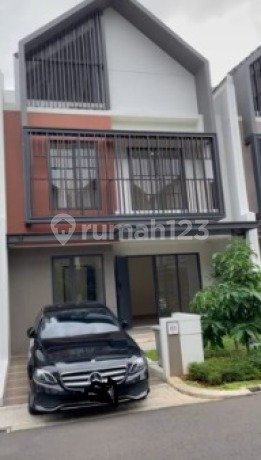Jual Rumah 3 Lantai Attic Room Cluster Leonora Strategis Luas Murah Shm Jual Rumah 3 Lantai Attic Room Cluster Leonora Strategis Luas Murah Shm