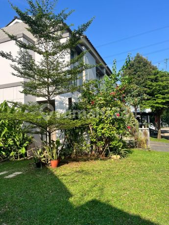 RUMAH KEBAYORAN VILLAGE HOEK TAMAN LUAS SIAP HUNI - BINTARO SEK 7