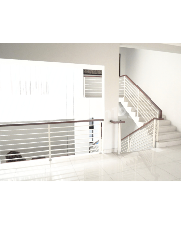 Kebayoran Village Modern 5 Menit ke Xchange Mall - Bintaro Sek 7