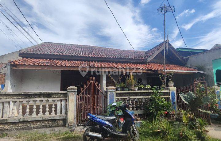 Rumah Luas 104m2 di Gramapuri Tamansari Harga Semriwing 73342 ANG