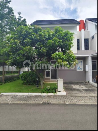 Hook in Dayana Summarecon Cluster, Gede Bage, Bandung