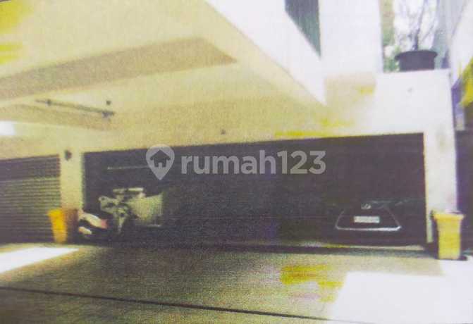 Rumah Murah Bgt 2Lt di Residence 28,Kedoya Selatan,Kebon Jeruk