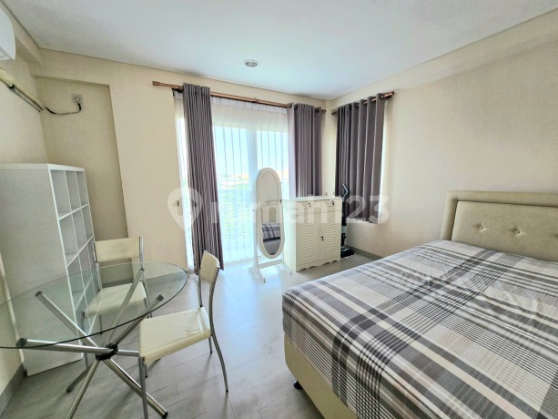 Dijual Apt Cosmopolis Semi Furnish Terawat Siap Huni