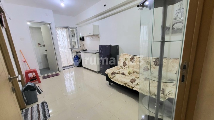 Dijual Apt Educity Siap Huni Terawat Semi Furnished di Pakuwon City Dijual Apt Educity Siap Huni Terawat Semi Furnished di Pakuwon City