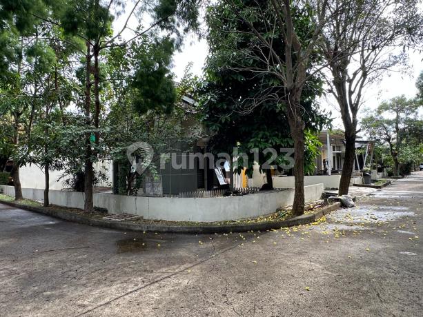 Rumah Hoek Segara City Cluster Celtic Pengembang Kota Harapan Indah Berdampingan Dgn Jakarta