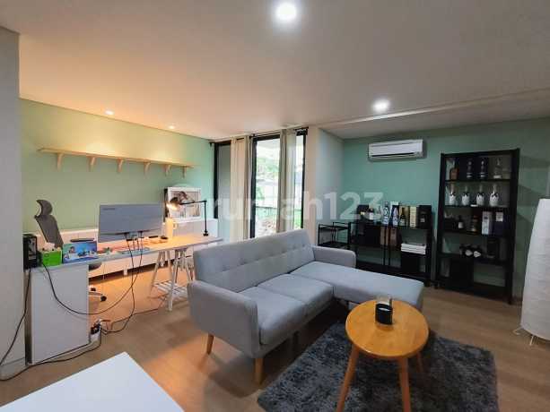 Dijual Rumah Bukit Golf International Citraland Like New Split Level 2 Lantai Luas 490m Semi Furnish Dekat Pakuwon Mall Dijual Rumah Bukit Golf International Citraland Like New Split Level 2 Lantai Luas 490m Semi Furnish Dekat Pakuwon Mall