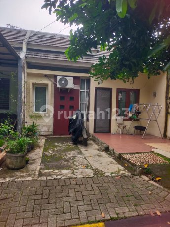Asri House in Cibubur Country