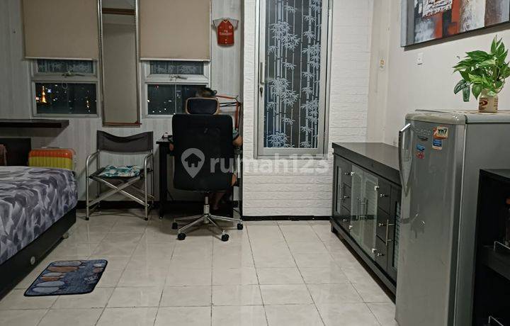 Apartemen Menara Latumenten Semi Furnnish Siap Huni