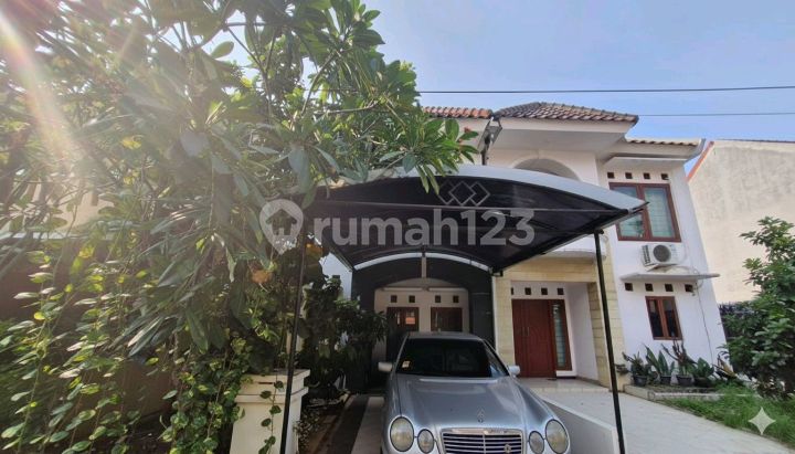 For Sale Spacious Ready-to-Occupy House in Jatinegara Baru, Negotiable!
