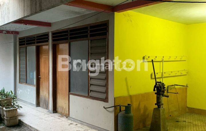 RUMAH HUNIAN VINTAGE + RUKO PUSAT KOTA JOMBANG