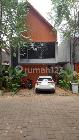 Rumah Dijual di Paradesa Setu Cipayung Jakarta Timur 2 Lantai SHM Harga 2,05 M Nego Rumah Dijual di Paradesa Setu Cipayung Jakarta Timur 2 Lantai SHM Harga 2,05 M Nego