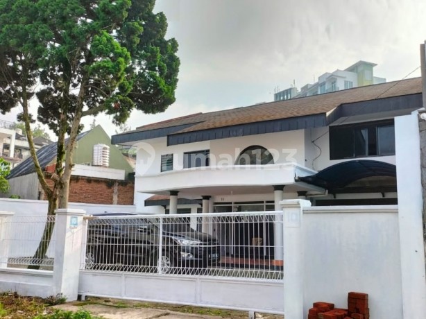 Rumah siap huni di prime area Setiabudi Bandung ( BU )