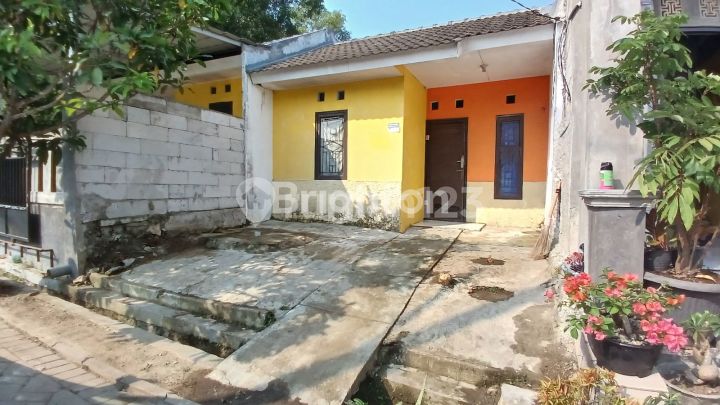 RUMAH PERMATA MUTIARA MAJA RUMAH PERMATA MUTIARA MAJA