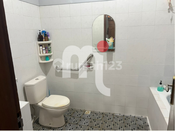 Dijual Rumah SHM di Graha Sapta Asri Dijual Rumah SHM di Graha Sapta Asri