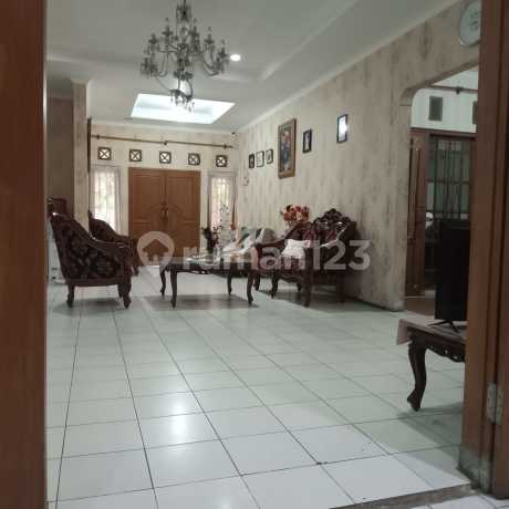 Dijual Rumah di Perumahan Pulogebang Rumah SHM di Pulogebang