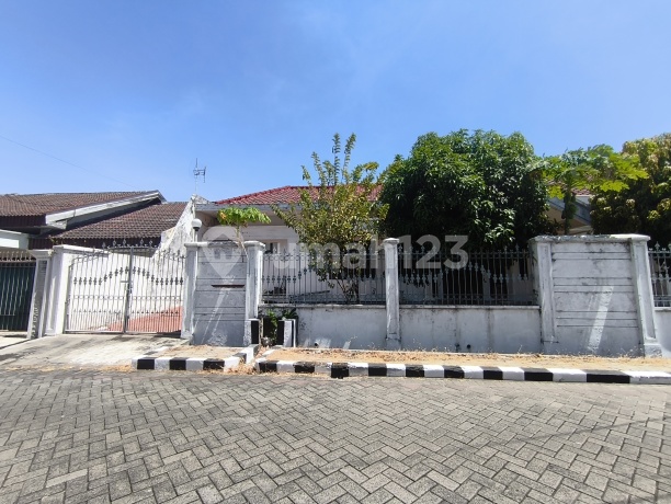 For Sale: House on Main Road, Satelit Indah Housing, West Surabaya