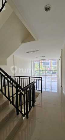 Ruko Murah Strategis dekat jalan raya Magna Summarecon Bandung 