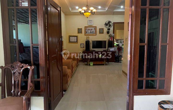 Rumah Megah 6 KT SHM dekat South City, Pamulang025 