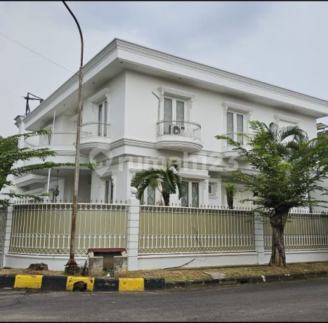 Dijual Rumah Mewah Intercon Hook Lokasi Favorit Dijual Rumah Mewah Intercon Hook Lokasi Favorit