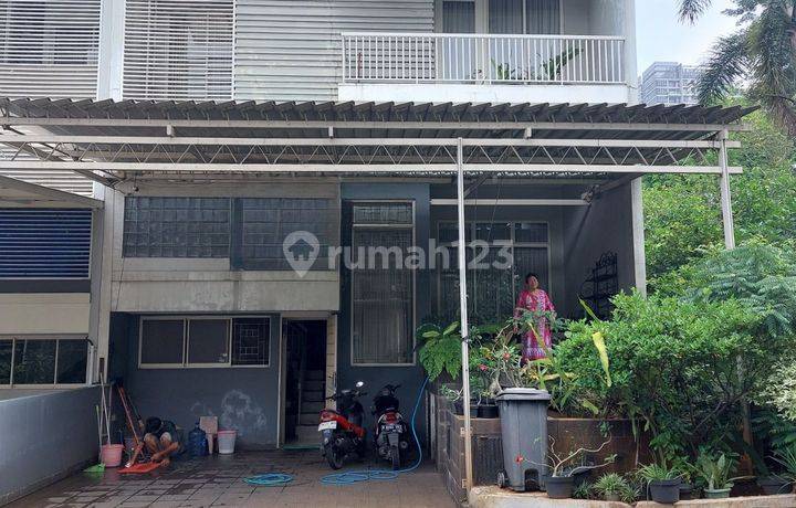 Rumah 2.5 Lantai, Pinang Residence Dekat Pondok Indah Jaksel.