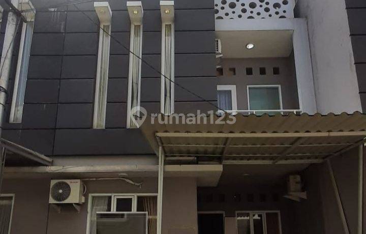 Rumah Bagus 3Lantai Diarea Ceger Lestari Jurang Mangu Furnished