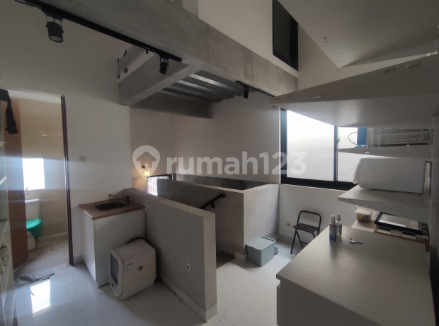 Cool Industrial Minimalist Modern Residence Suitable for Young People in Sector 9 Bintaro Jaya Cool Industrial Minimalist Modern Residence Suitable for Young People in Sector 9 Bintaro Jaya