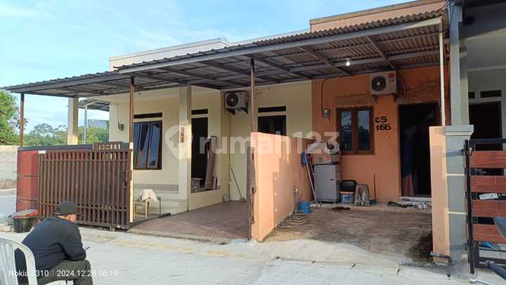 Rumah Huk di Komp Bintaro Dekat Stasiun Jurangmangu/Bintaro Xcange Mall Rumah Huk di Komp Bintaro Dekat Stasiun Jurangmangu/Bintaro Xcange Mall