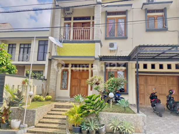 Hunian Bagus Sekali Bonus Taman Rahayu Residence