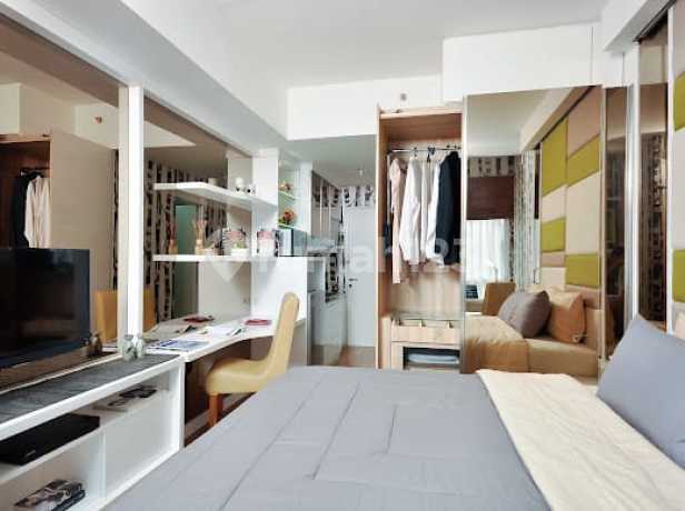 Dijual Apartemen Tamansari Skylounge Tipe Studio, Full Furnishedi Lantai 1 View Pool Dekat Bandara Soetta