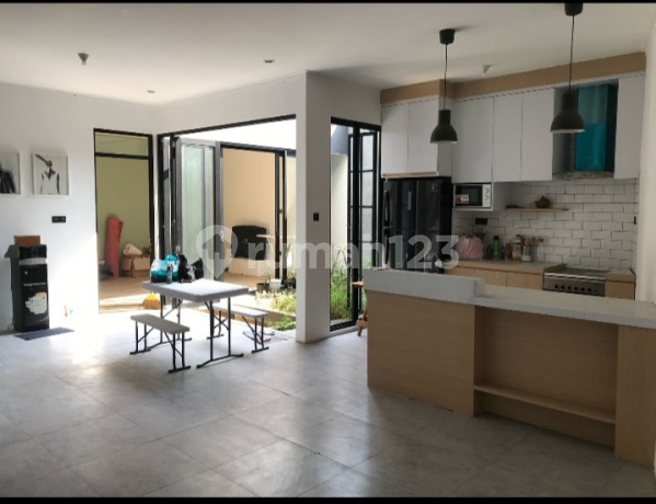 Dijual Rumah di Cigadung Green Land Bandung Exclusive View Cantik