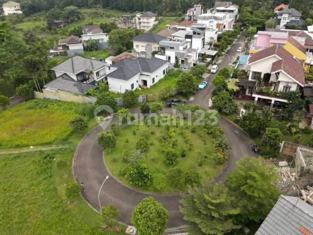 Affordable Housing Plot Price 6.6 Million per m2, Spacious Yard Fronting a Park in Sentul City, Bogor