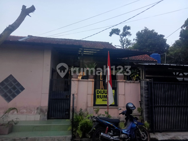 Dijual Rumah 1 lantai di daerah Komplek Bukit Mekar Indah, Cileunyi, Bandung. Dijual Rumah 1 lantai di daerah Komplek Bukit Mekar Indah, Cileunyi, Bandung.