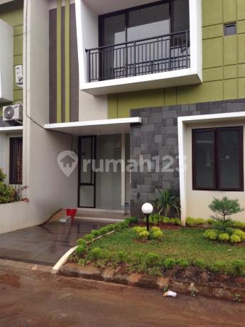 Rumah Hook Bangunan Baru bisa KPR Harga Nego di Perum Grand Bintaro Asri Ciputat Tangerang Selatan