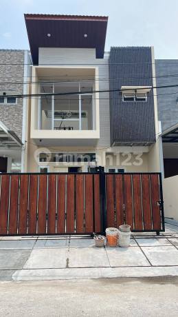 Rumah 2LT Siap Huni Bisa KPR DP Ringan di Perum Imperial Gading Jakarta Utara Rumah 2LT Siap Huni Bisa KPR DP Ringan di Perum Imperial Gading Jakarta Utara