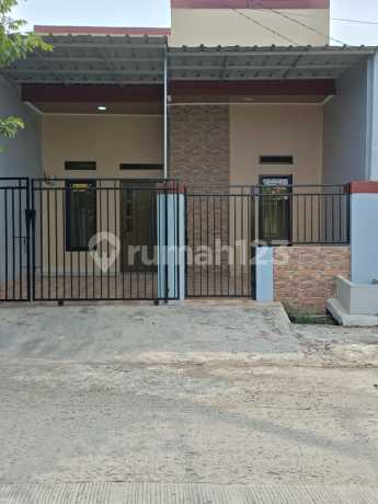 Rumah Nyaman Kisaran 300 Jutaan di Villa Gading Harapan (73477 Mia) Rumah Nyaman Kisaran 300 Jutaan di Villa Gading Harapan (73477 Mia)